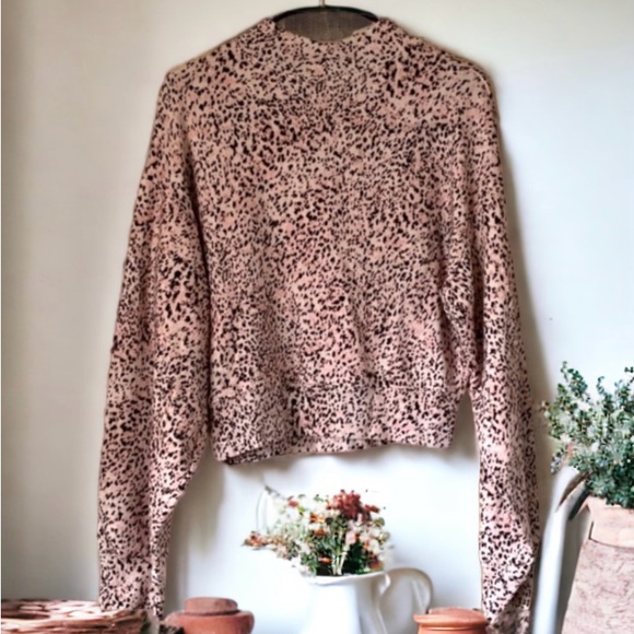 n:PHILANTHROPY Animal Cut-Out Sweater Size X-LARGE - Picture 6 of 10